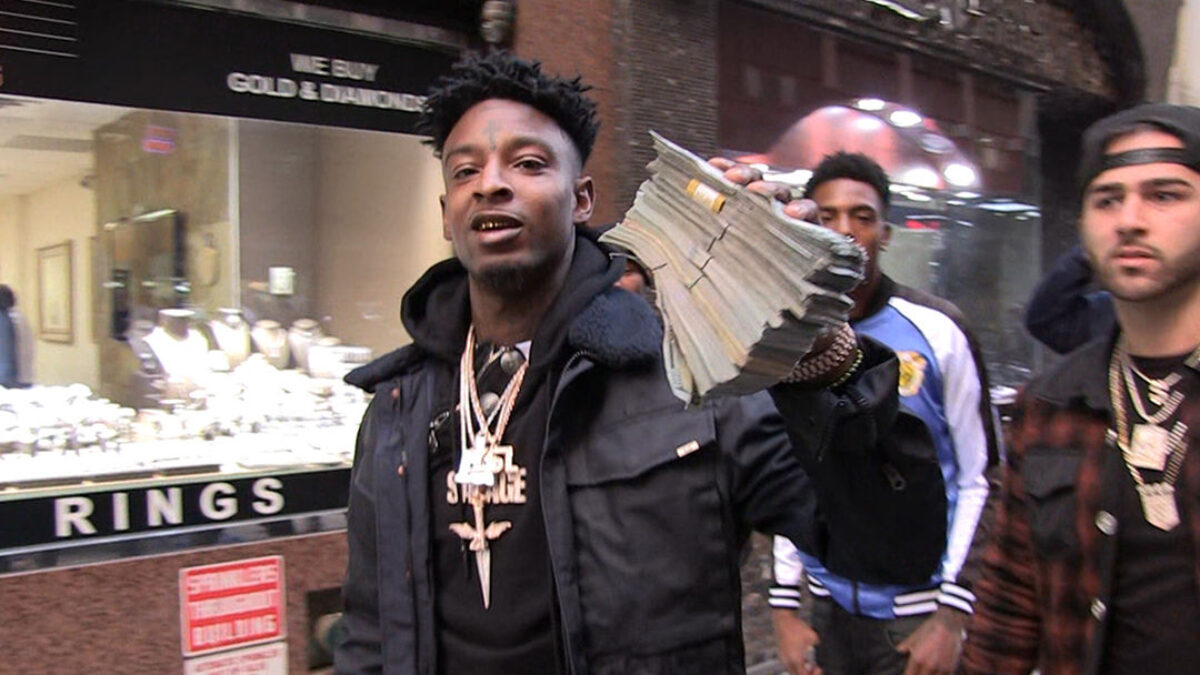 Here's Why 21 Savage Will No Longer be wearing Jewellery - The Tropixs
